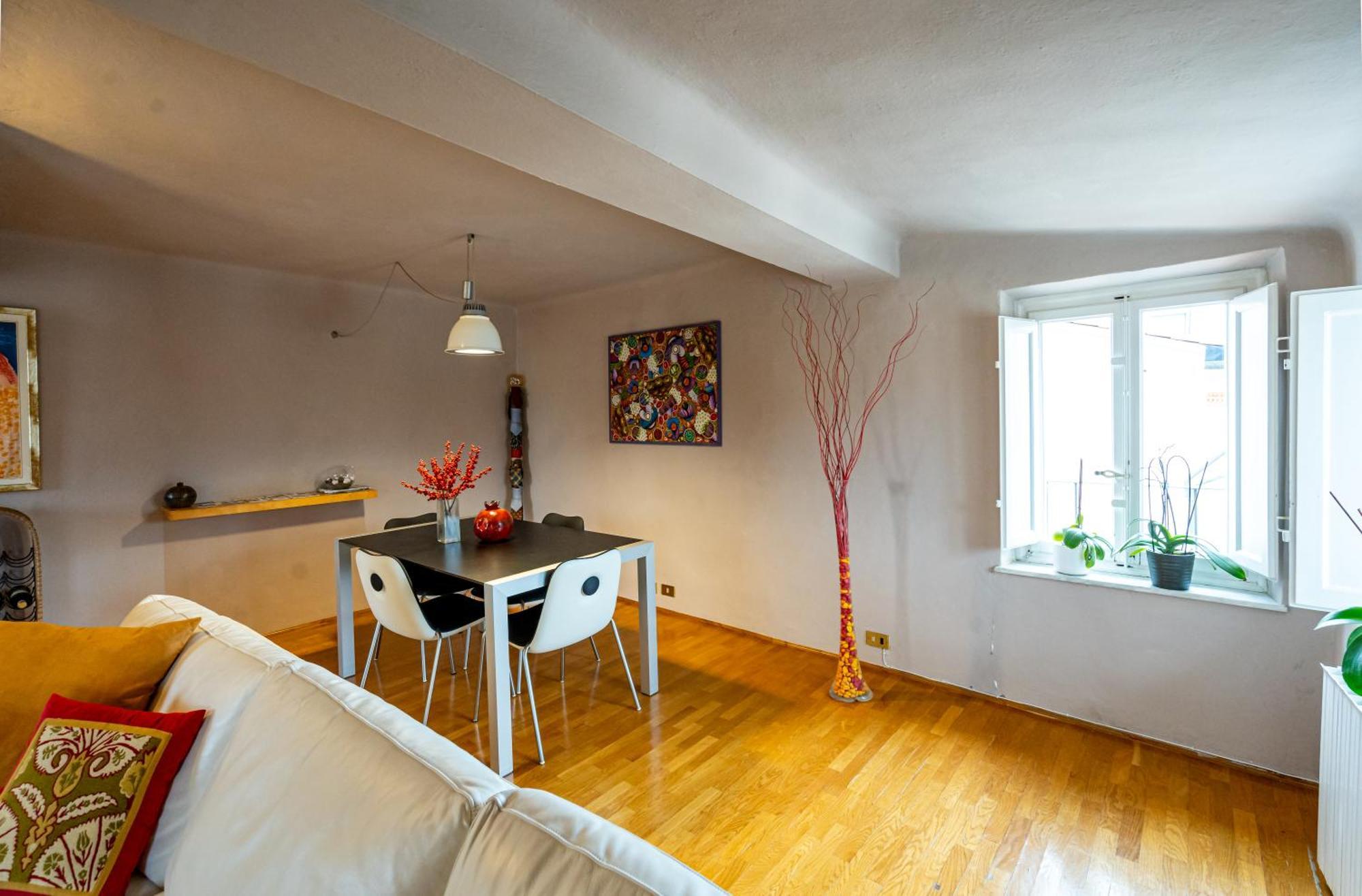 Cozy Apartment With A View On The City Walls Lukka Zewnętrze zdjęcie